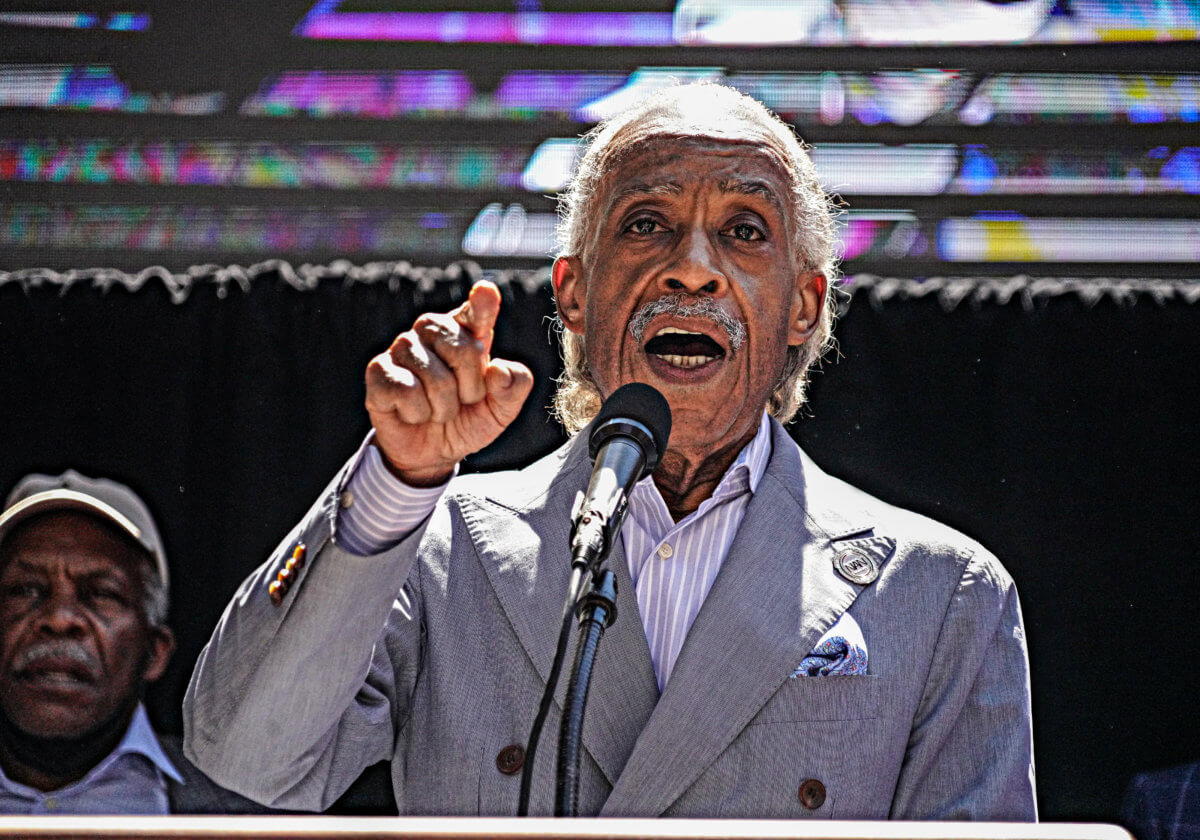 Danny Glover, Reverend Al Sharpton rally in Chinatown to support AAPI community 4