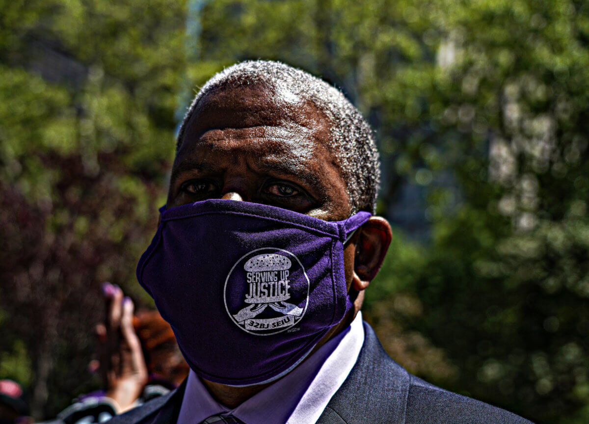 Mayor de Blasio is boycotting Chipotle, tells food chain it’s time to pay up 3