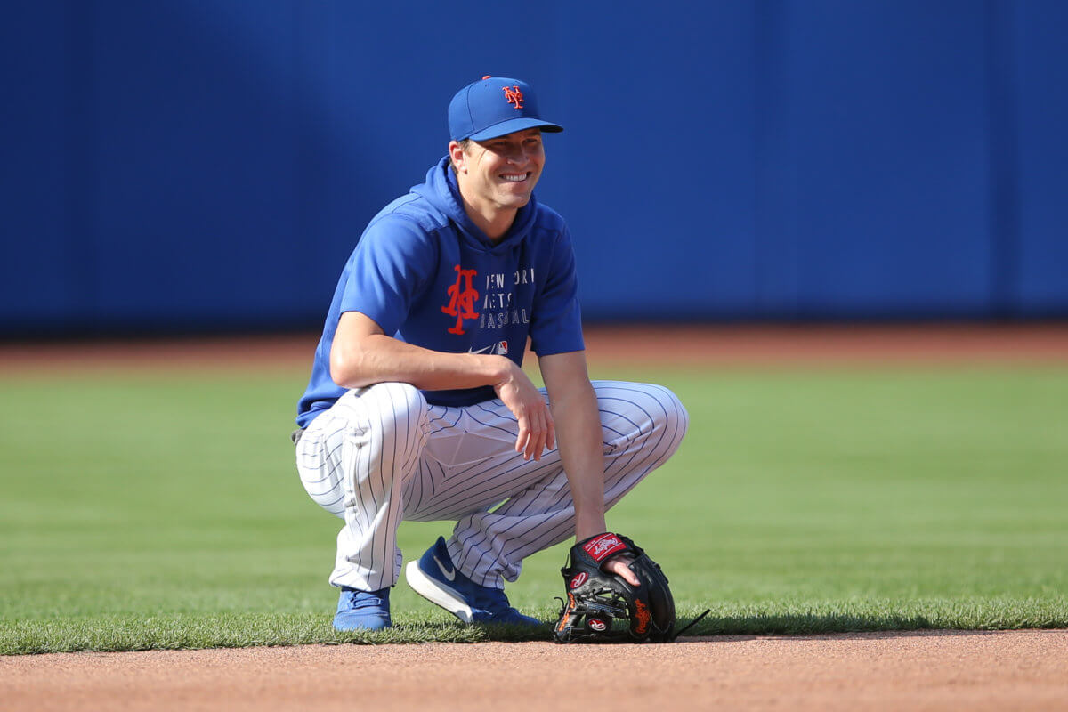 Jacob deGrom plays catch after MRI results