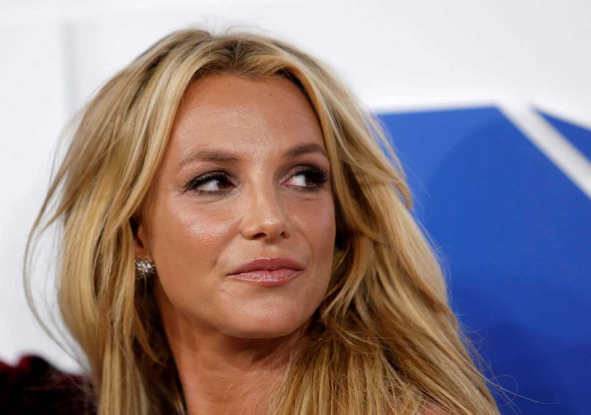 FILE PHOTO: Britney Spears arrives at the 2016 MTV Video Music Awards in New York
