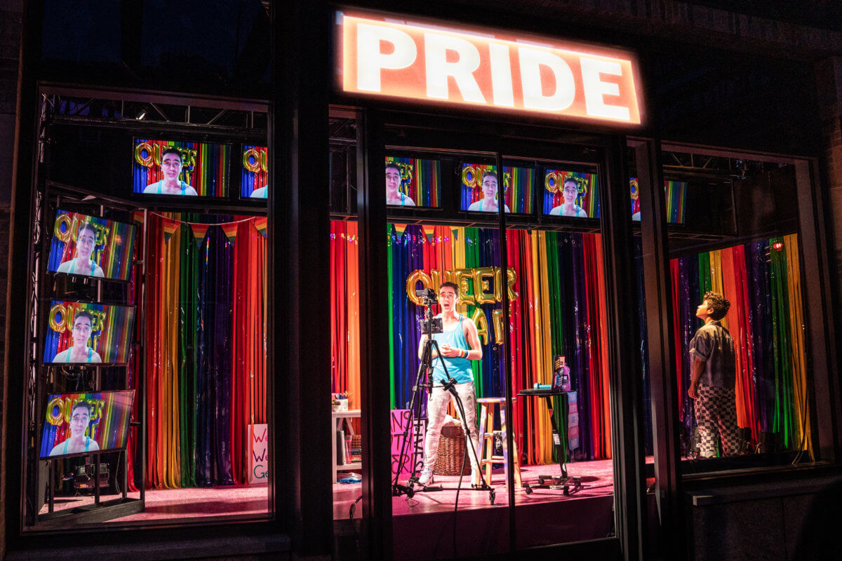 Review: Theater revival takes step forward with debut of 'Seven Deadly Sins' 7