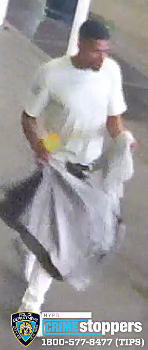 Knife-wielding attacker sought for Midtown stabbing 2