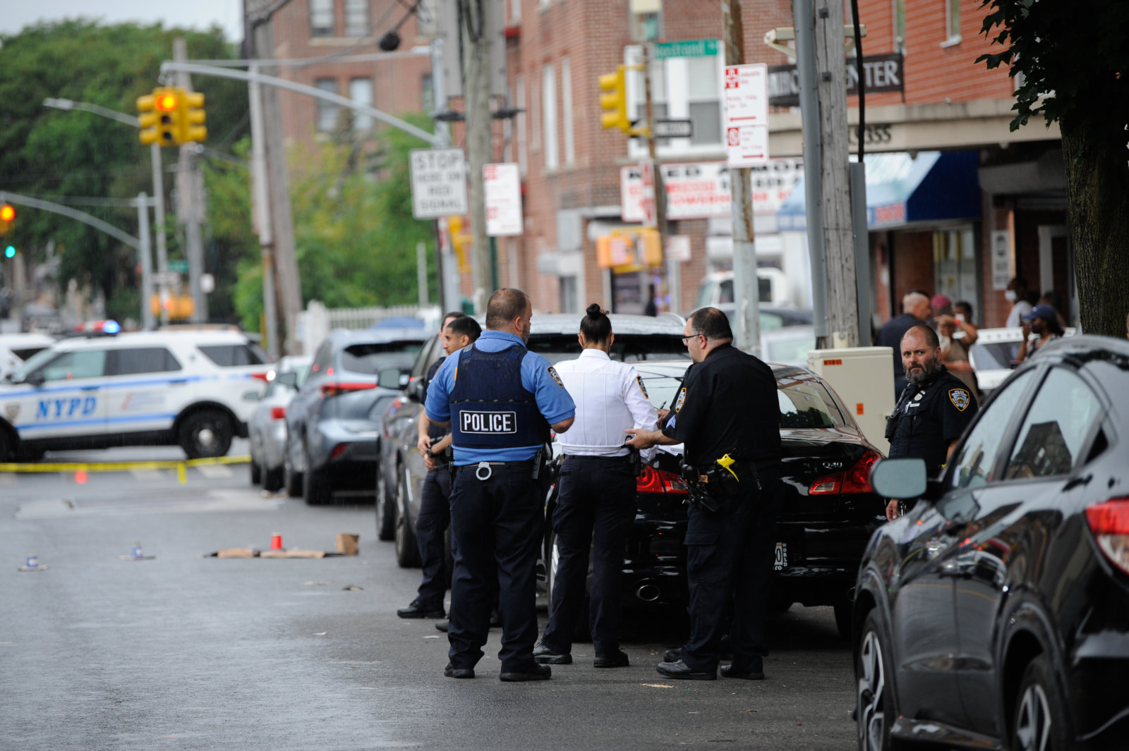 NYC SHOOTINGS Man injured in Brooklyn, Harlem shooting claims life of
