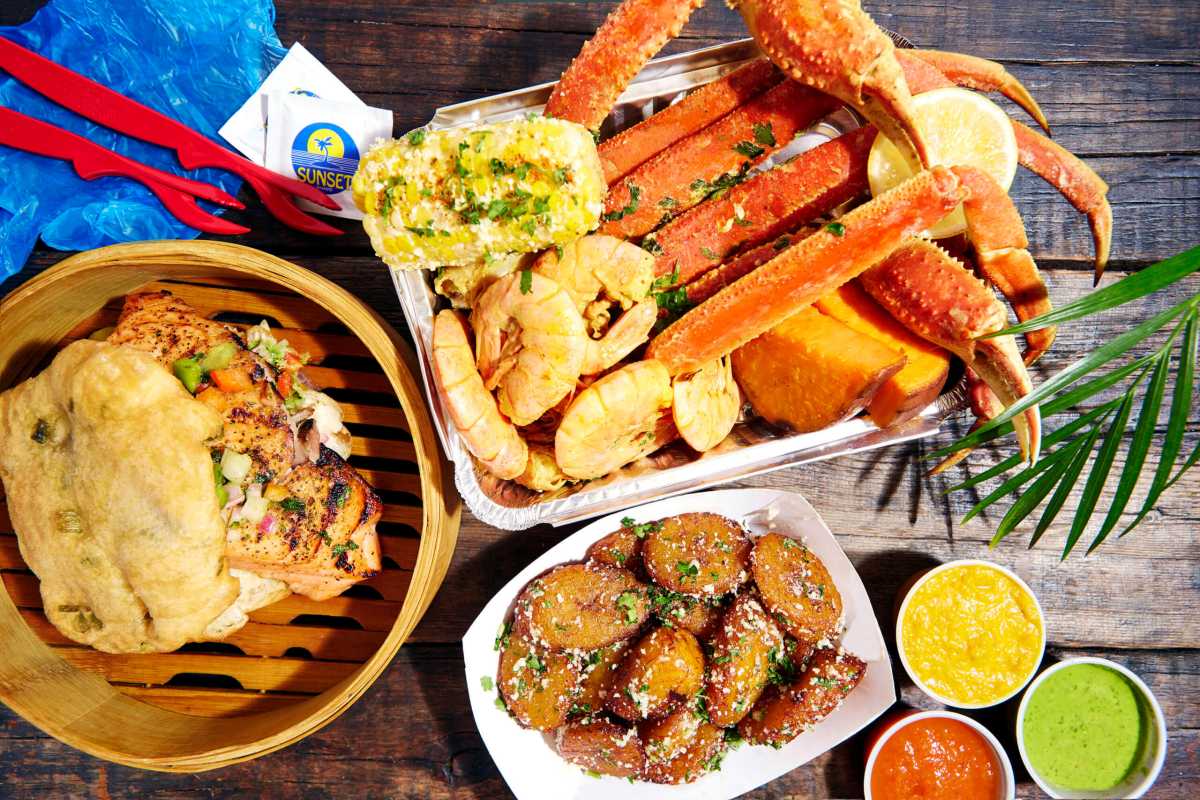 LoLo’s-Seafood-Shack-Harlem-Manhattan-Courtesy-LoLo’s-Seafood Shack