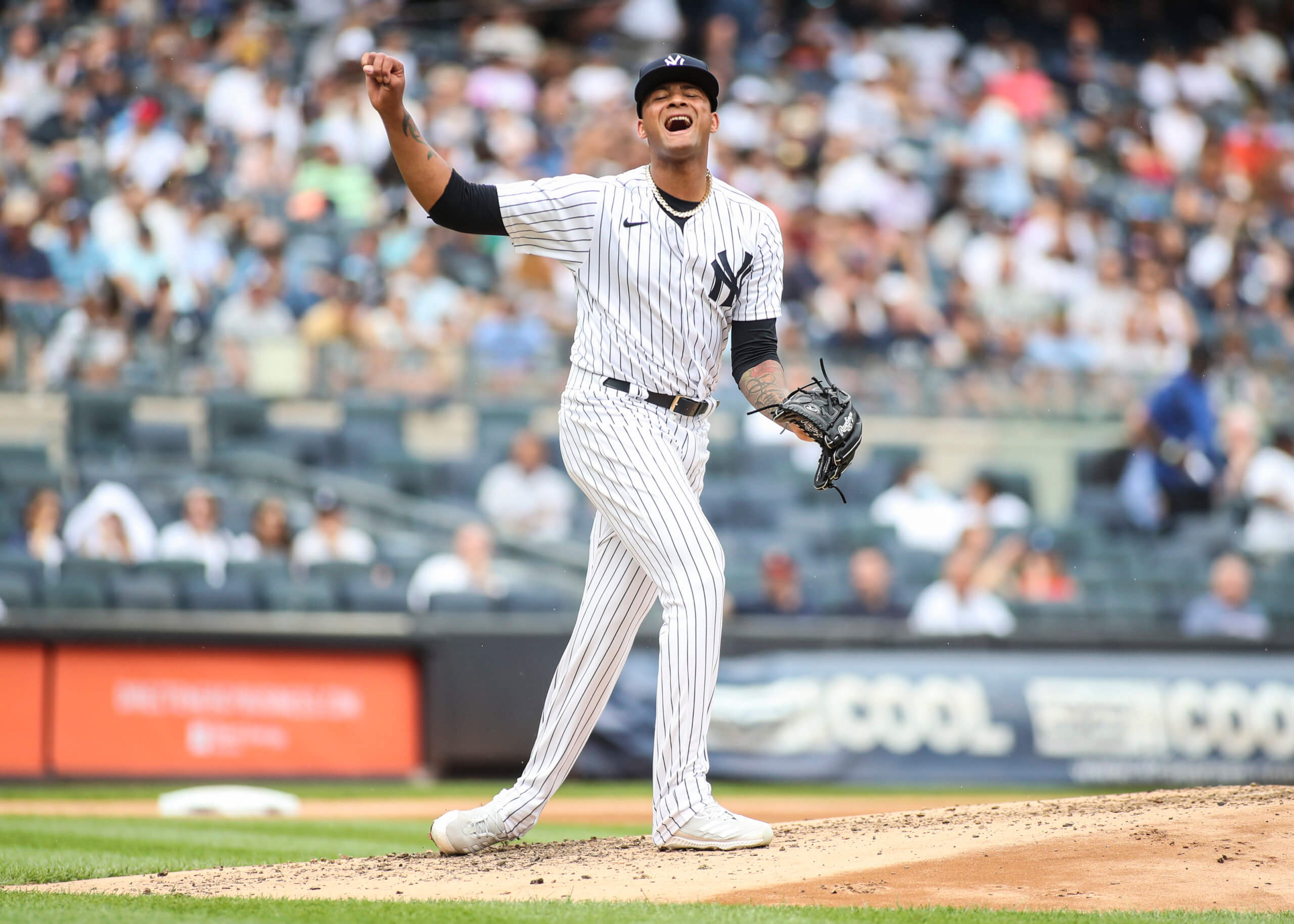 Yankees Sweep Mariners