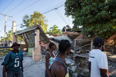 Hundreds killed in magnitude 7.2 quake in Haiti