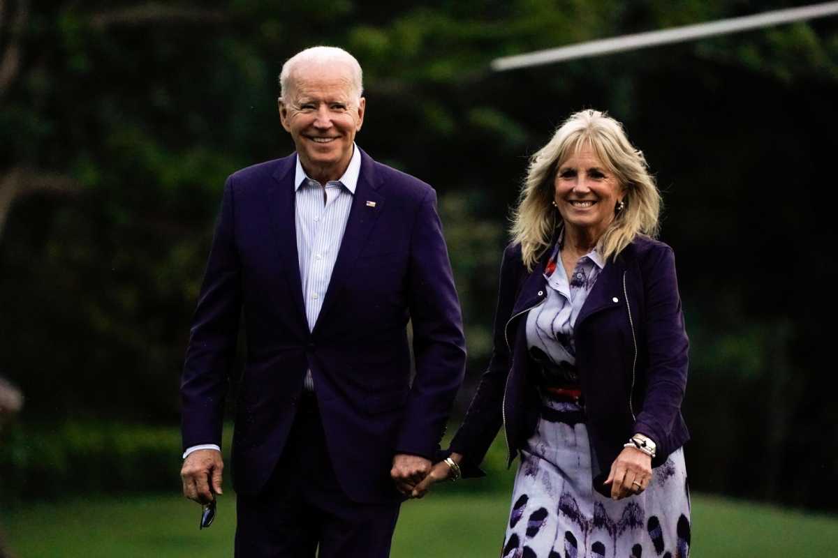 Joe Biden Jill Biden COVID-19 booster