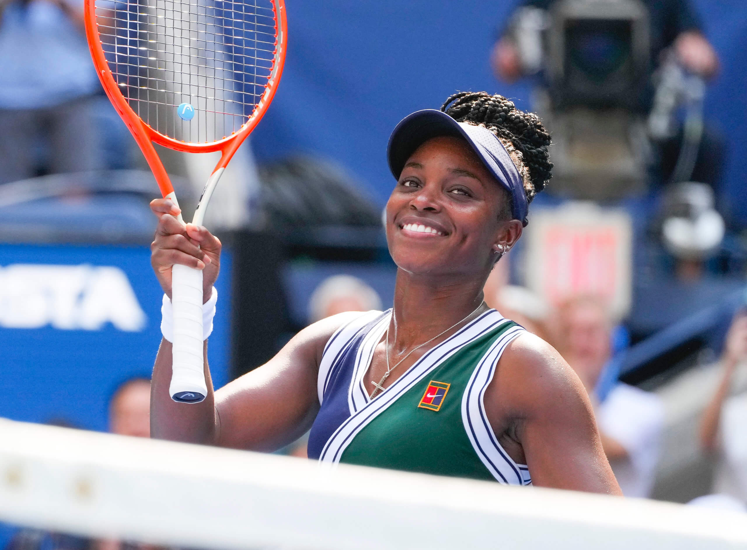 Fans return to Flushing Meadows as US Open gets underway 3