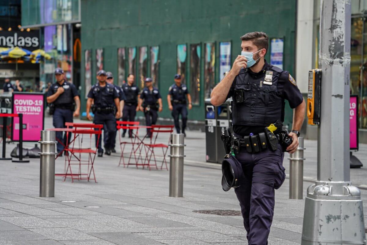 Bomb scare in Times Square disrupts area, no trouble found 1 Photo Aug 19, 1 43 52 PM