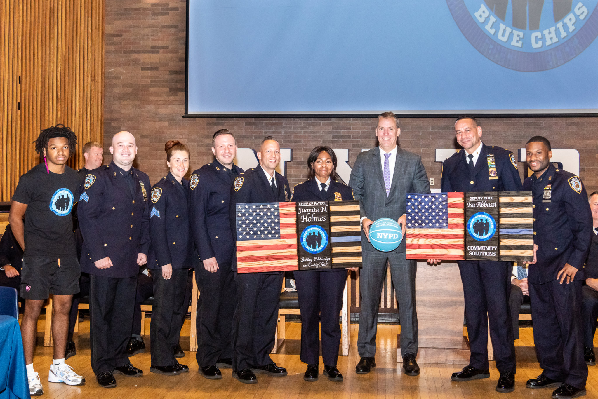 NYPD Blue Chips program honors officers and teens amNewYork