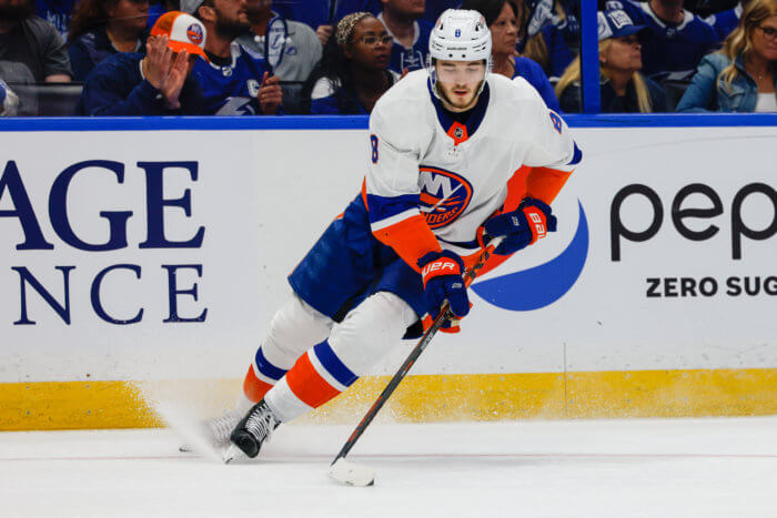 Noah Dobson Islanders