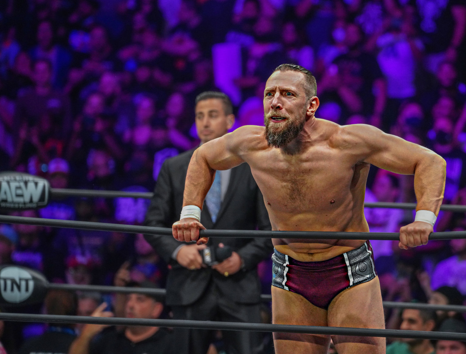 Show stopper Thousands of wrestling fans fill Queens’ Arthur Ashe Stadium for AEW’s first NYC