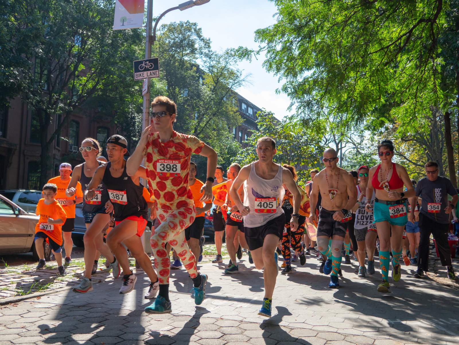 Grab a slice while running during 11th annual NYC Pizza Run amNewYork