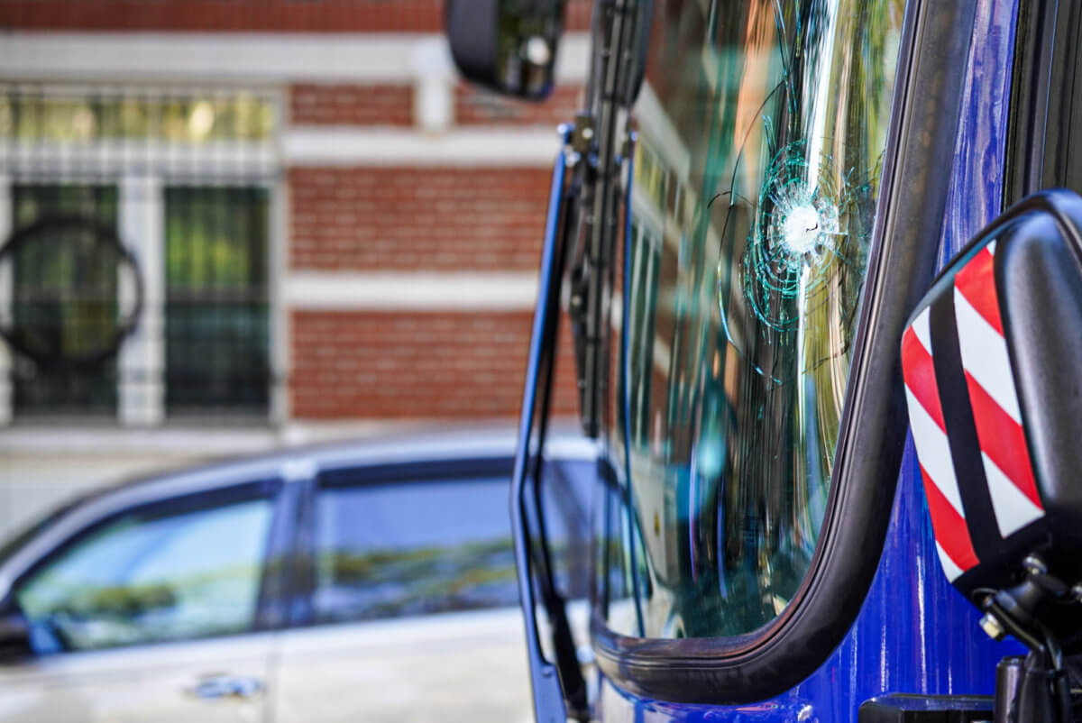 Bullets fired into a full MTA bus, wounding teen in Harlem 7