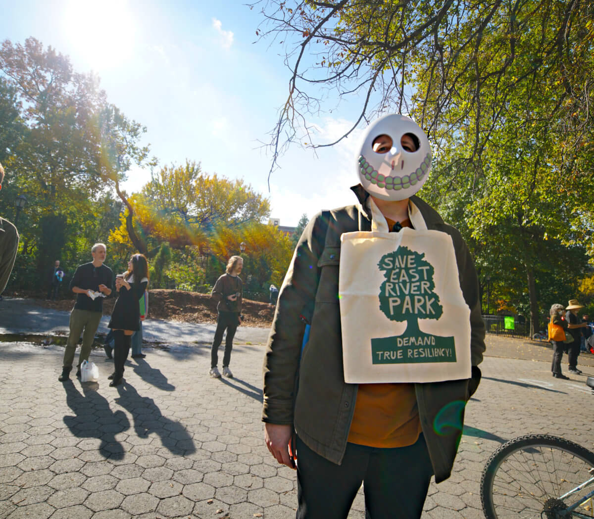 Activists tell a scary Halloween story in their fight against East Side Coastal Resiliency Project 3