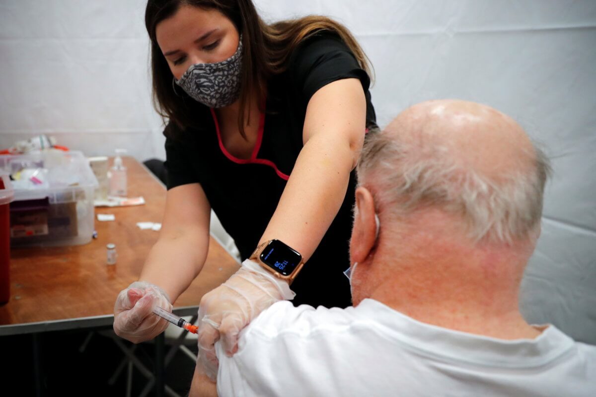 SOMOS Community Care administers Moderna COVID-19 Vaccine at pop-up site in New York