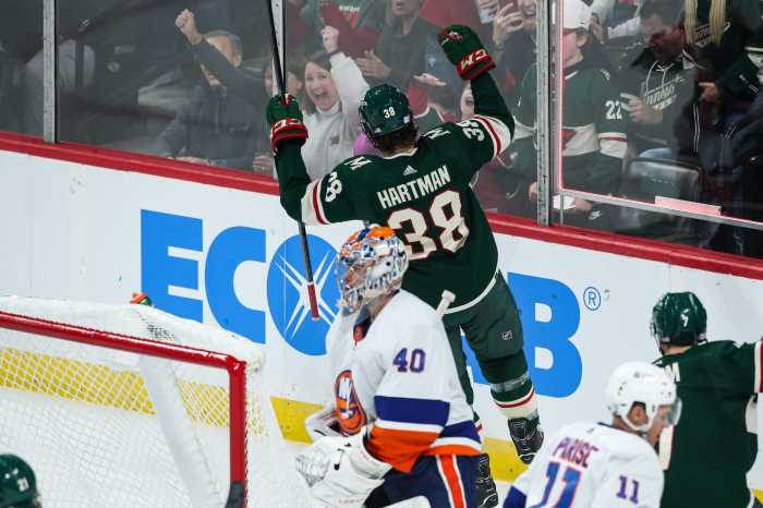 Islanders Wild Semyon Varlamov