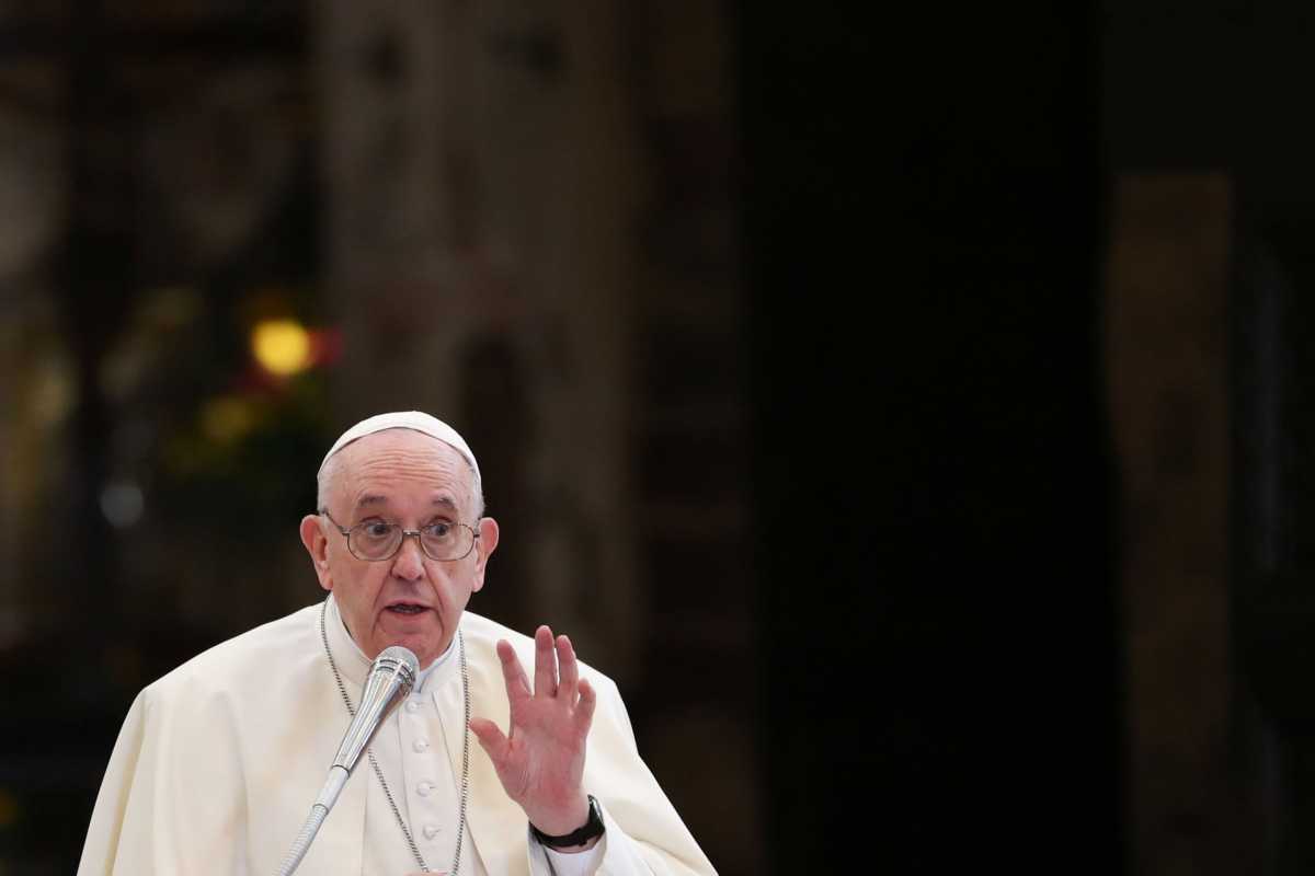 Pope Francis visits Assisi ahead of the World Day of the Poor