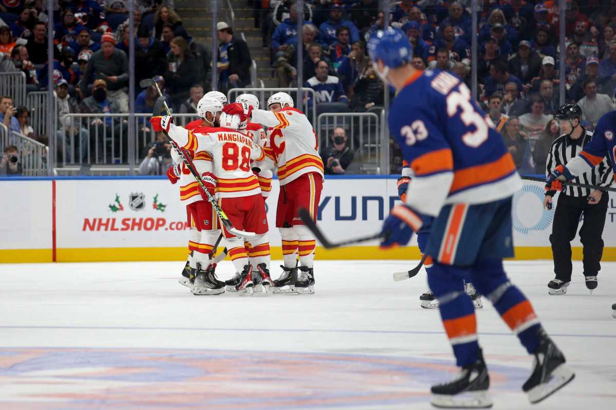 Islanders Flames UBS Arena