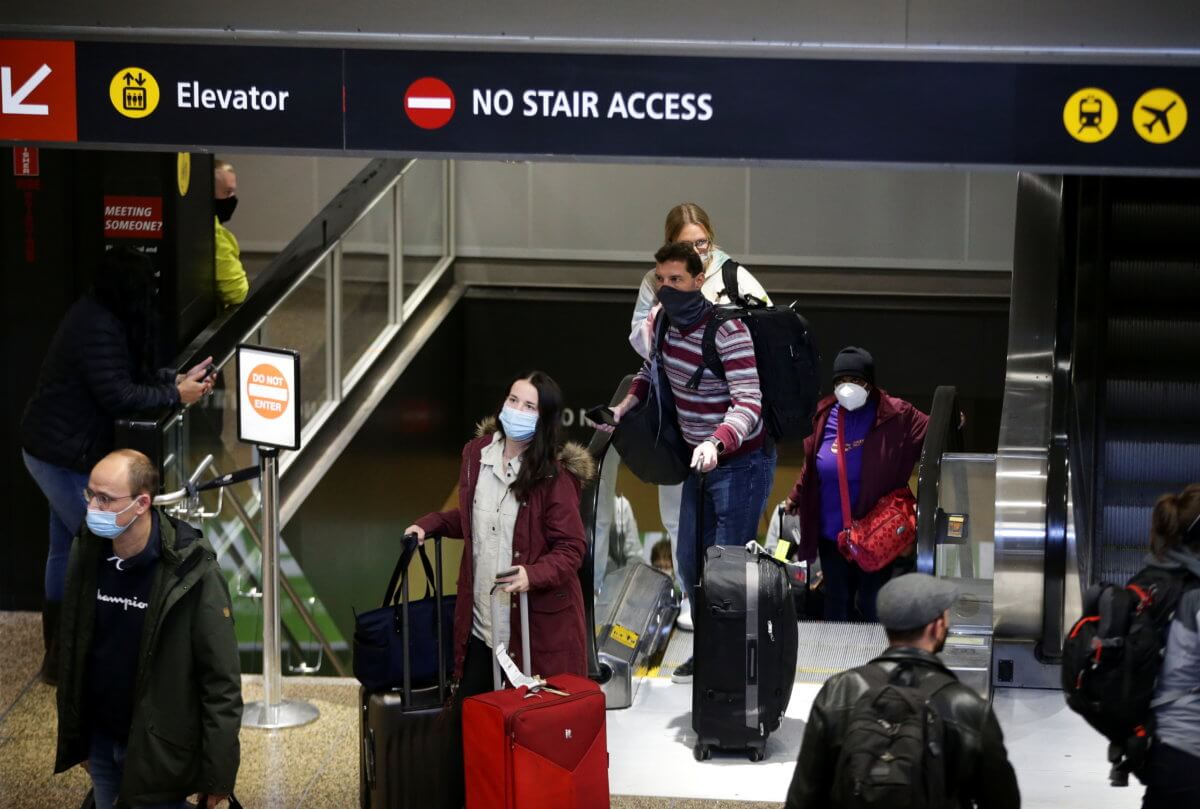 FILE PHOTO: U.S. reopens air and land borders to COVID-19 vaccinated travellers