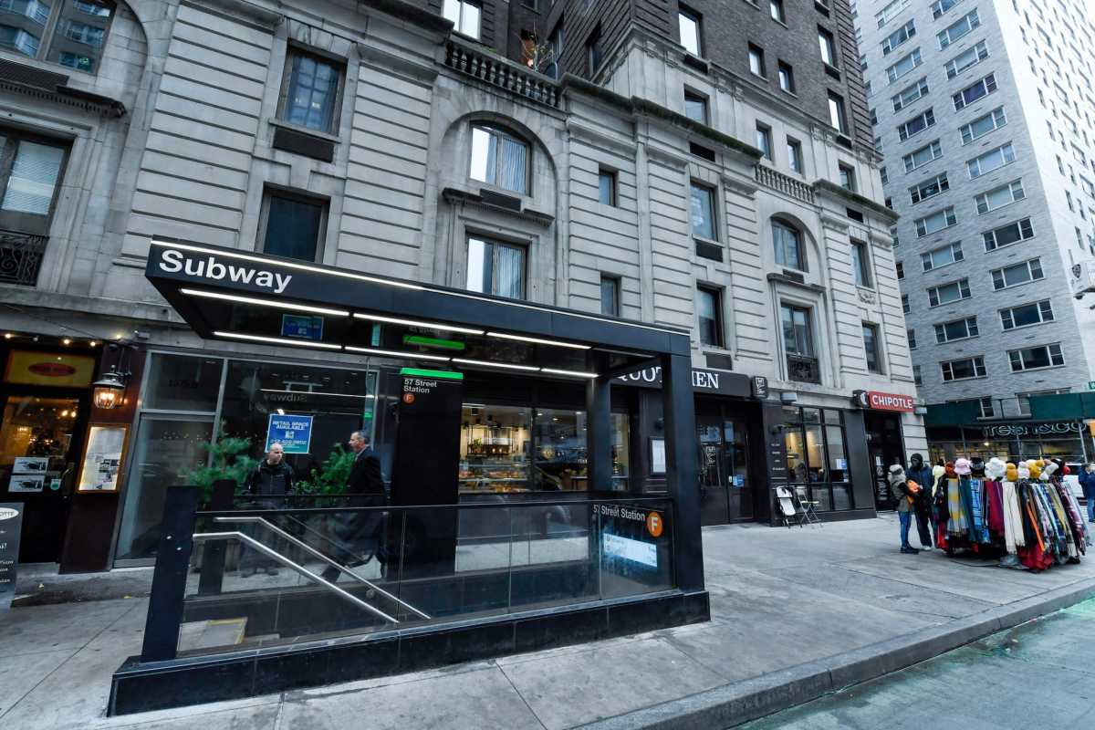 57 St Elevator