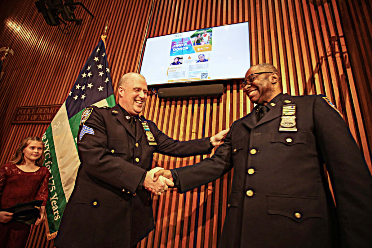 Pay it forward: NYPD leads by example donating kidney to fellow officer and urges New Yorkers to do the same 3