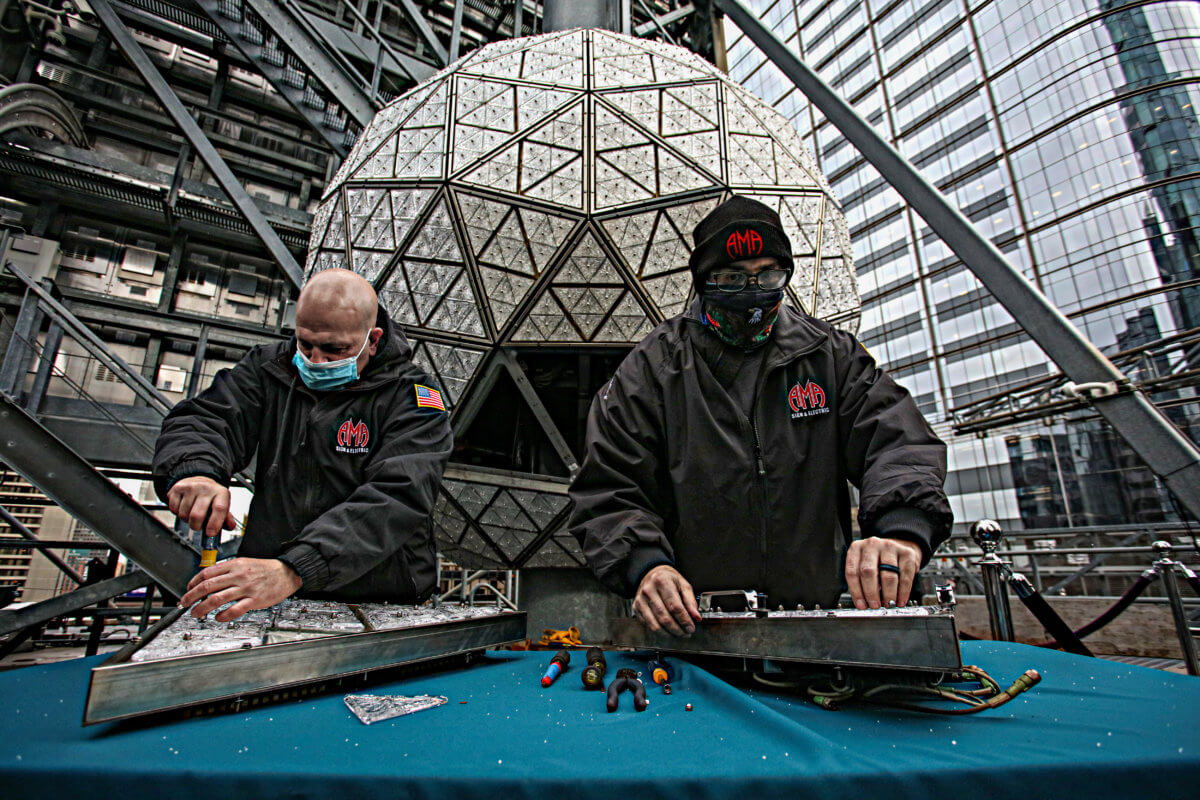 Ready to drop: New Year’s Eve Ball installed with new crystals in Times Square 3