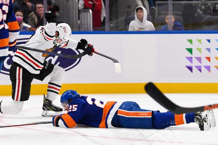 Islanders Blackhawks
