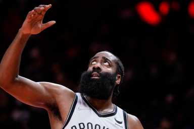 2021-12-11T032743Z_2007170869_MT1USATODAY17334731_RTRMADP_3_NBA-BROOKLYN-NETS-AT-ATLANTA-HAWKS-1200×800-1