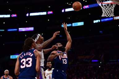2021-12-26T040709Z_1301163546_MT1USATODAY17410825_RTRMADP_3_NBA-BROOKLYN-NETS-AT-LOS-ANGELES-LAKERS-1200×800-1