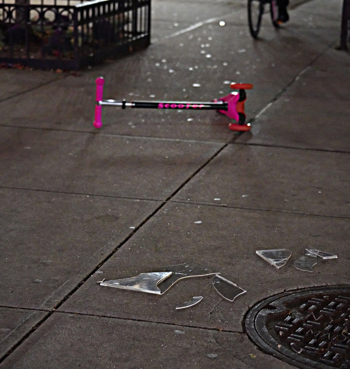 Two cuffed after e-bike delivery driver fights off robber on East Side 4