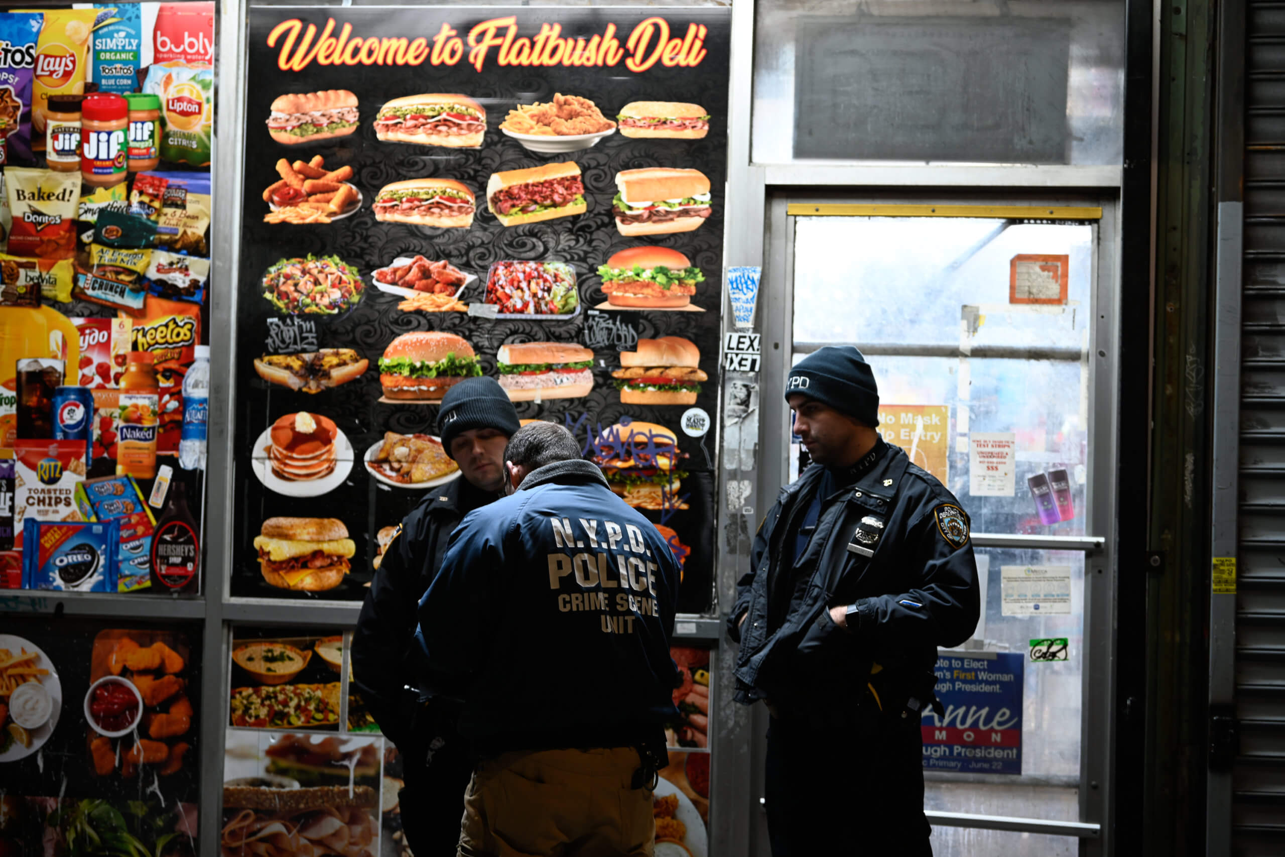 Brooklyn deli worker shot dead during struggle with armed robber: cops 4