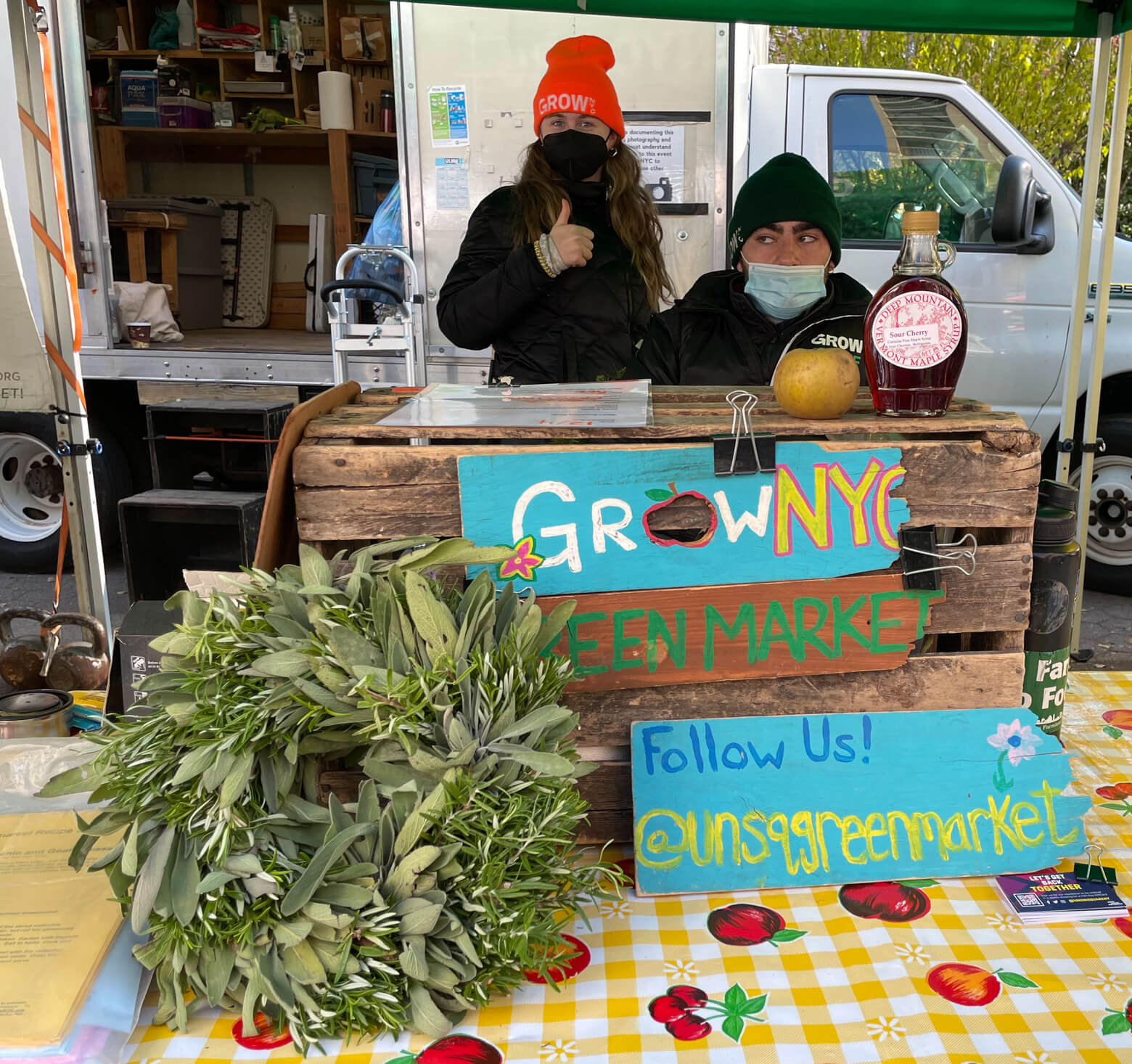 Late fall harvests, seasonal greenery and herb wreaths highlight Union Square Greenmarket 5
