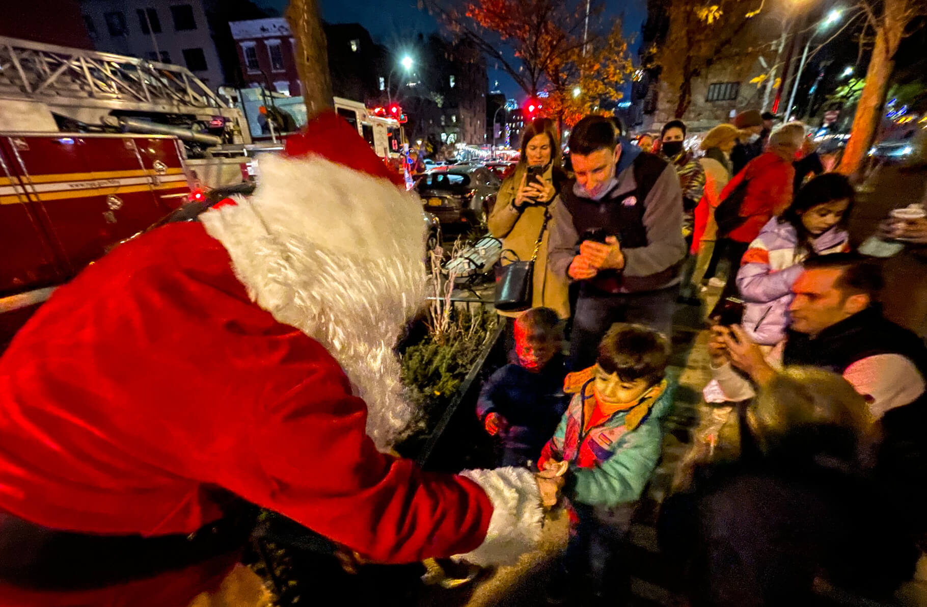Rumors that 'Santa has been cancelled' in Soho and Hudson Square have been greatly exaggerated 2