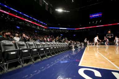 2021-12-19T184343Z_1_LYNXMPEHBI08L_RTROPTP_4_BASKETBALL-NBA-BKN-ORL-1200×800-1