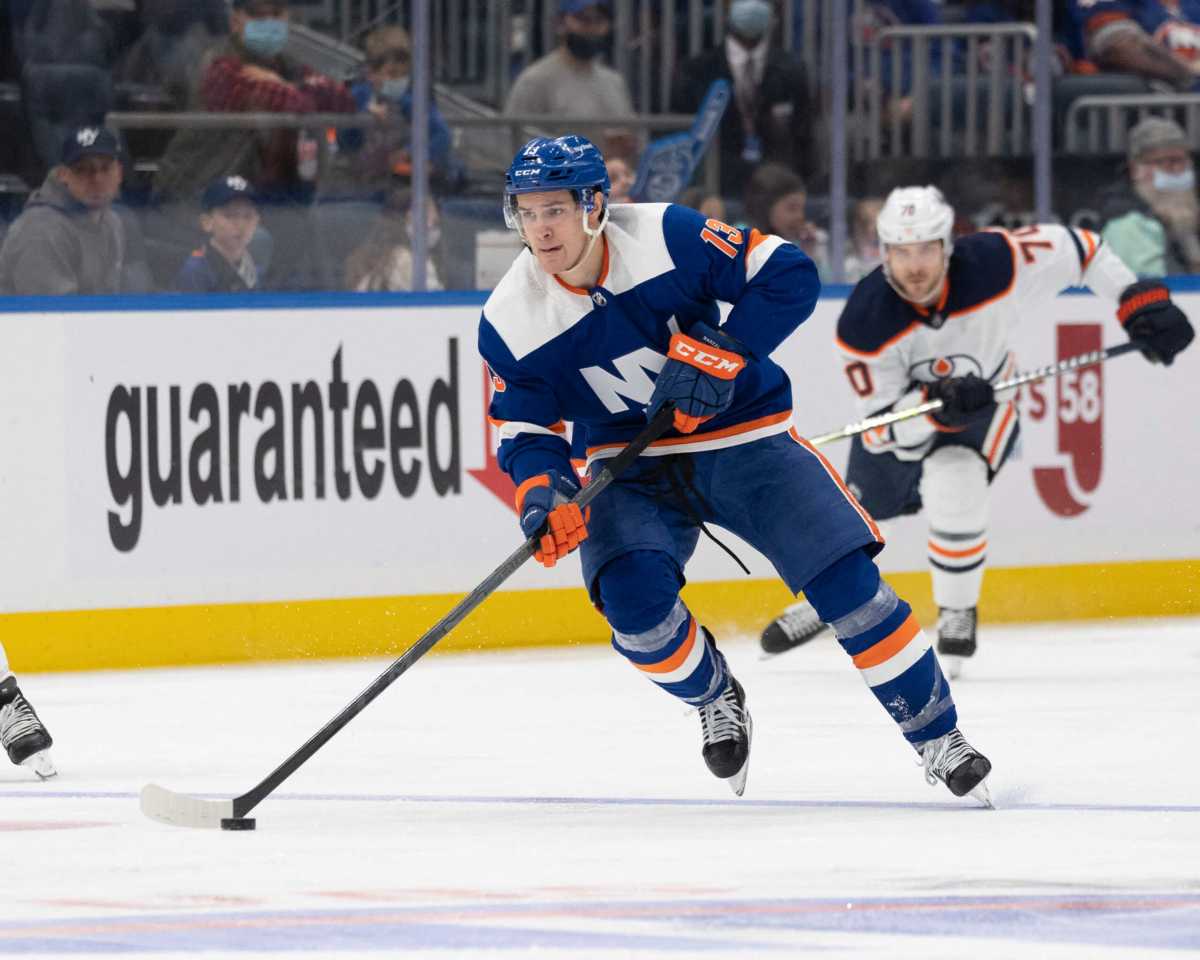Mathew Barzal Islanders