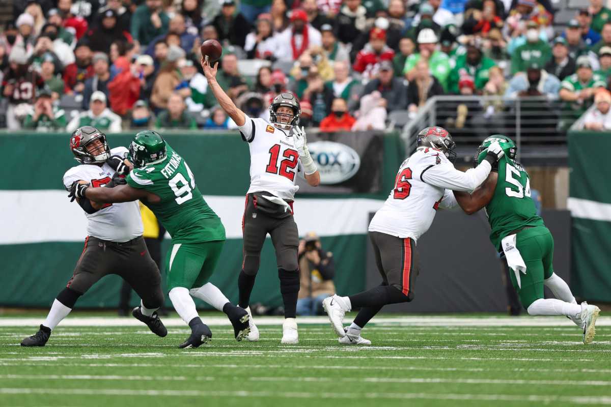 Jets Buccaneers Tom Brady