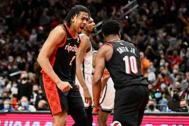 2022-01-11T062216Z_208720885_MT1USATODAY17486324_RTRMADP_3_NBA-BROOKLYN-NETS-AT-PORTLAND-TRAIL-BLAZERS-1200×800-1