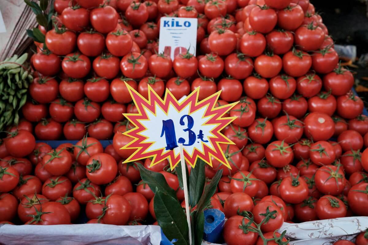 FILE PHOTO: A price tag for tomatoes is pictured at a street market in Istanbul