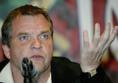 FILE PHOTO: U.S. musician and actor Meat Loaf speaks during a press conference in Mexico City