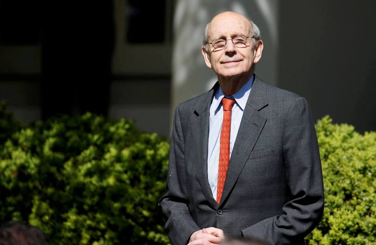 FILE PHOTO: Associate Supreme Court Justice Stephen Breyer arrives for the swearing in ceremony of Judge Neil Gorsuch as an Associate Supreme Court Justice in the Rose Garden of the White House in Washington