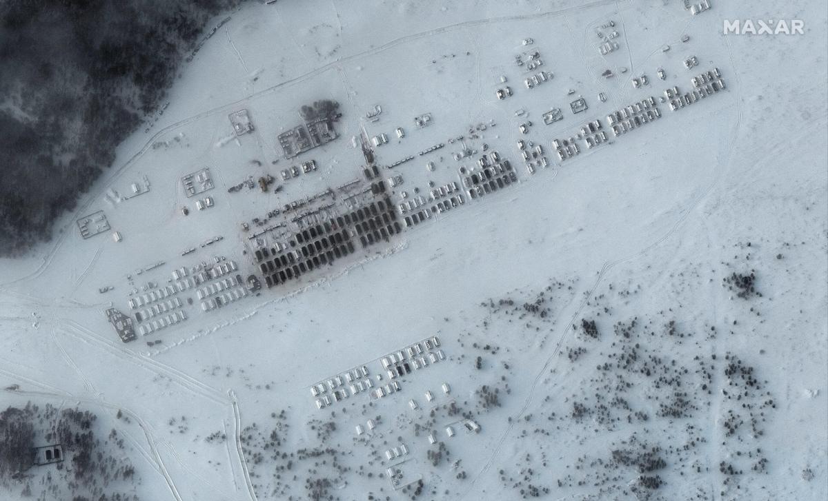 FILE PHOTO: A satellite image shows tents and housing for Russian troops in Yelnya