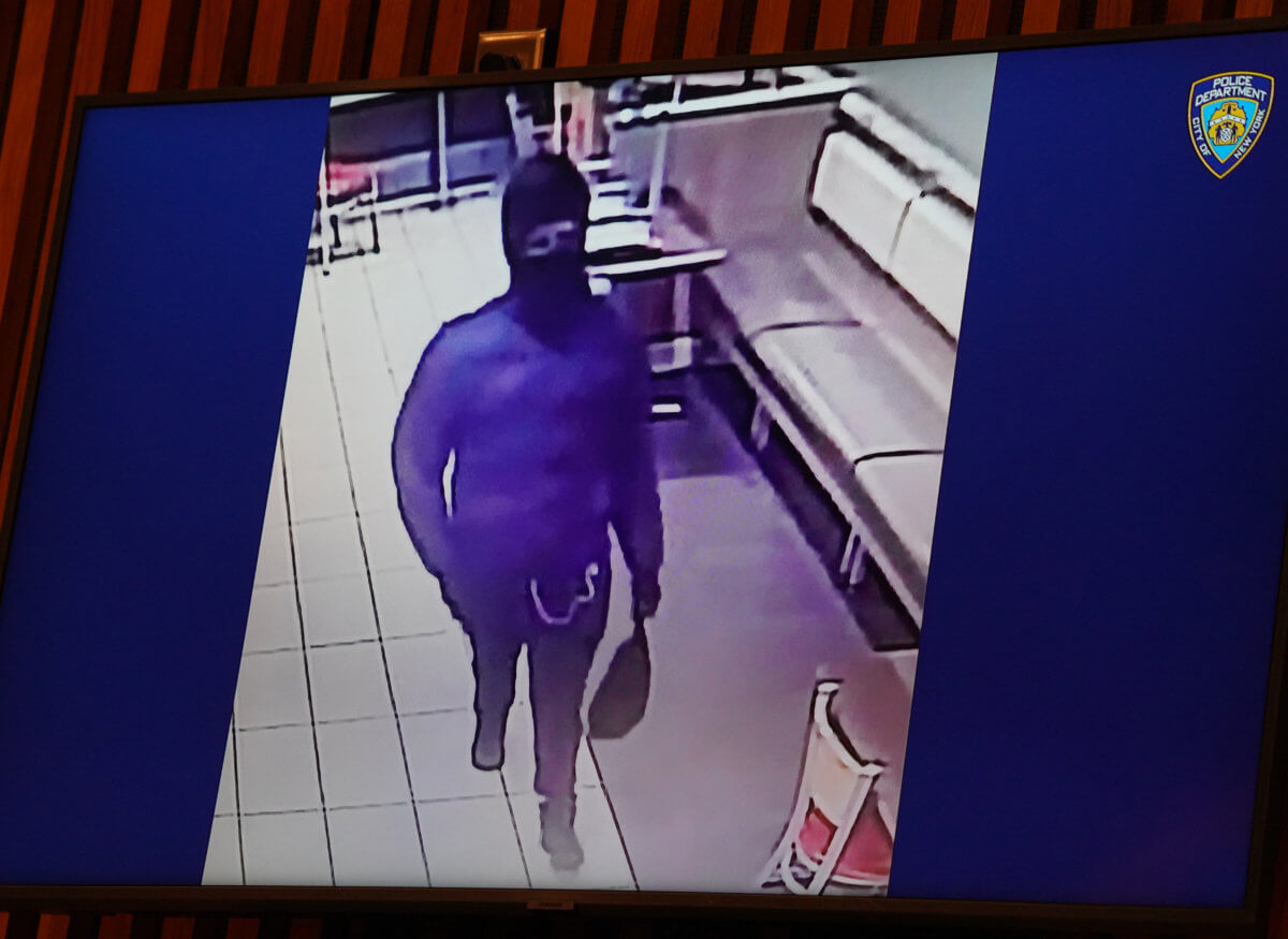 Cops cuff shooter in East Harlem Burger King murder 10