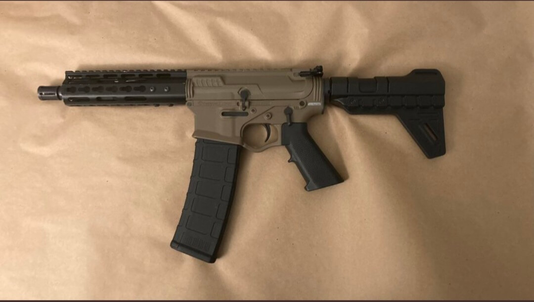 Detectives discover AR-15 in possession of alleged Harlem cop killer 2