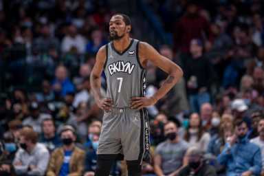 2022-01-21T031154Z_1166192773_MT1USATODAY17537156_RTRMADP_3_NBA-BROOKLYN-NETS-AT-DALLAS-MAVERICKS-1200×800-1