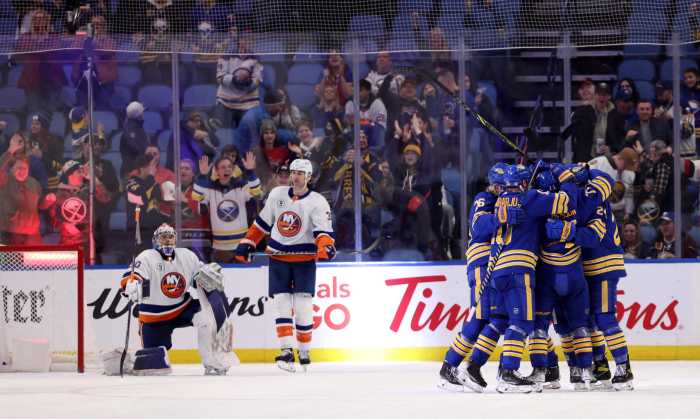 Islanders Sabres
