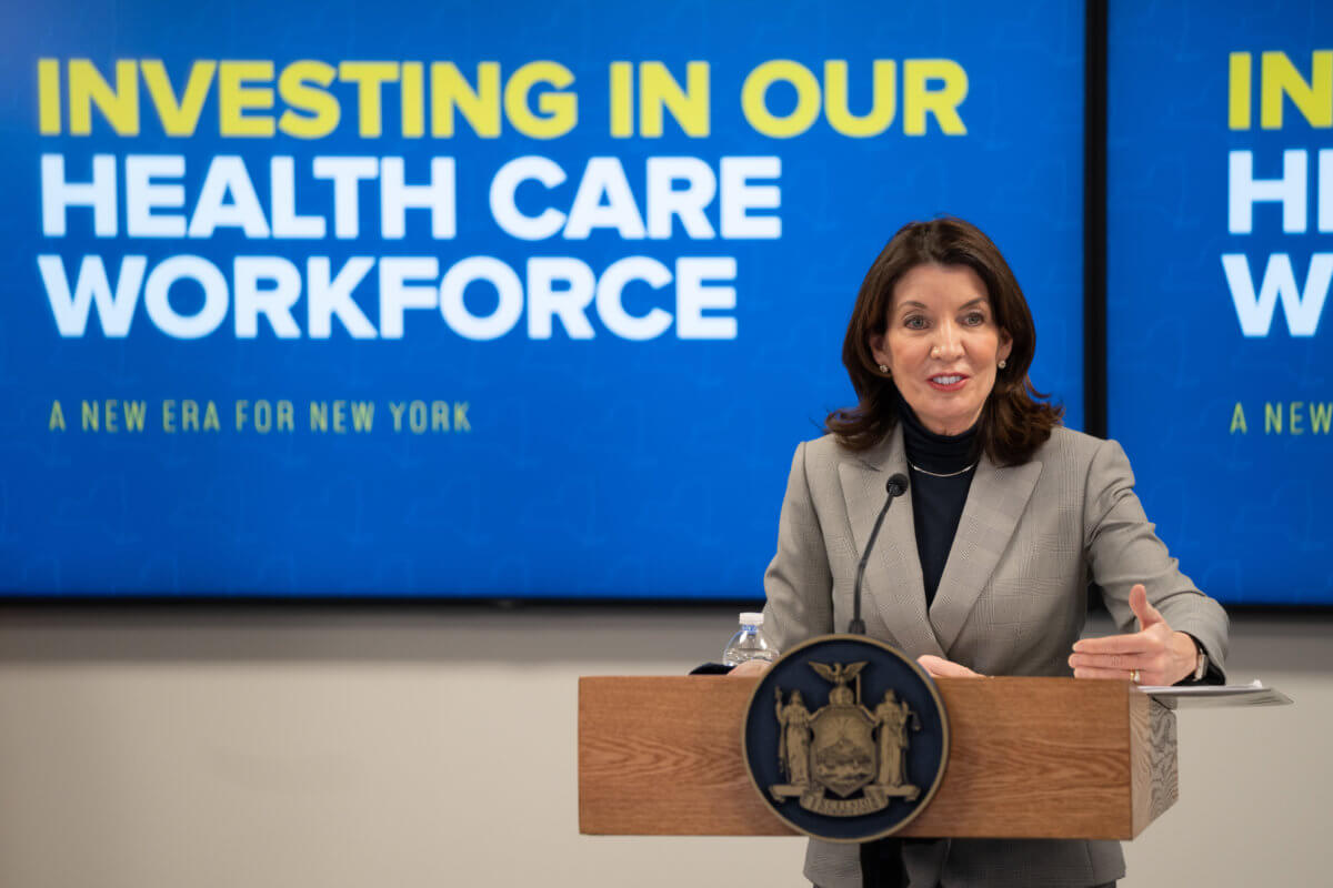 Hochul covid briefing bronx