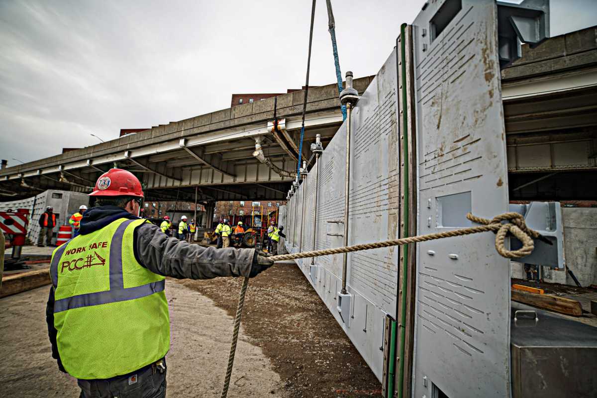 NYC construction worker on the job