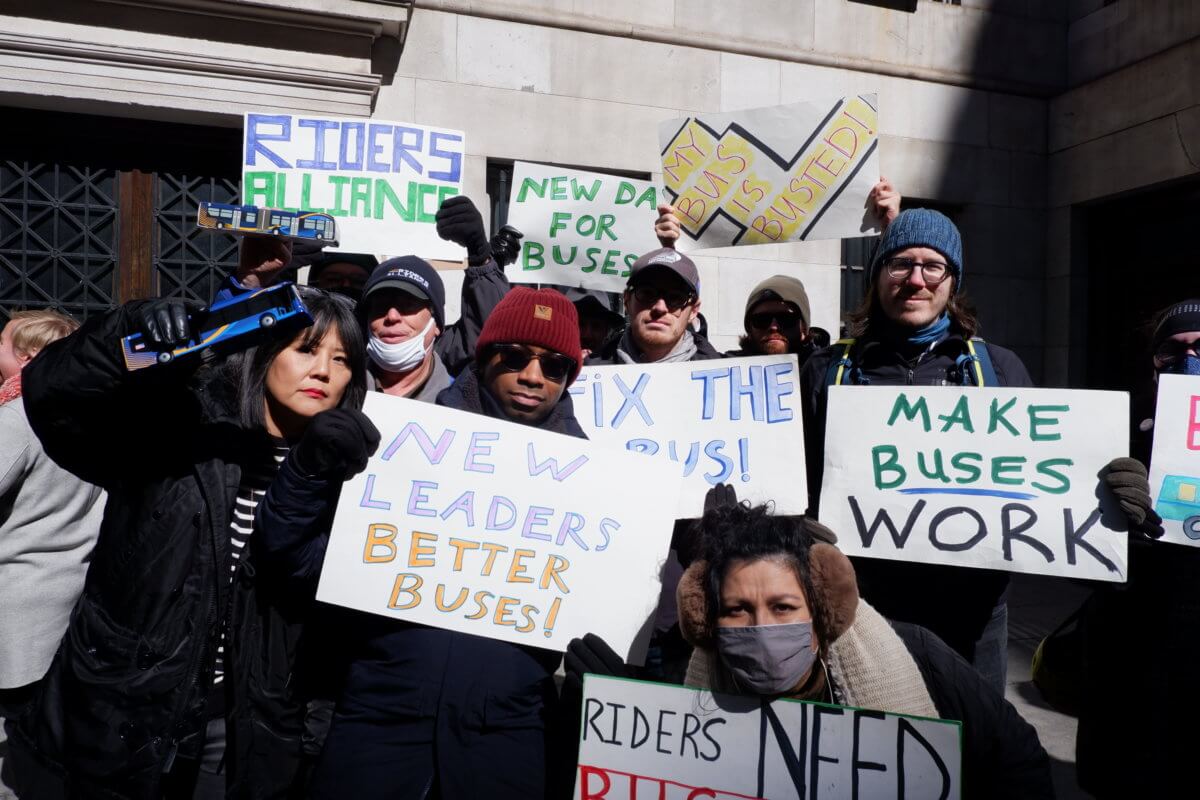 bus rally borough hall