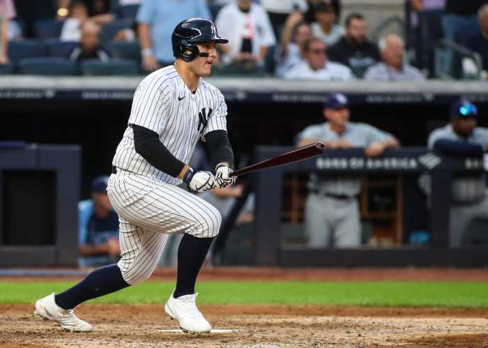 Yankees free agent first baseman Anthony Rizzo swings at Yankee Stadium.